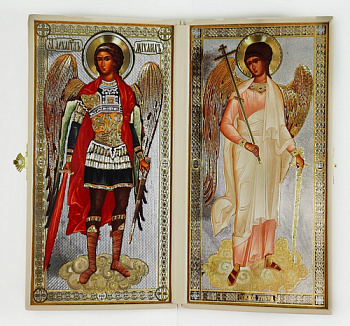 Складень с ростовыми иконами Ангела Хранителя и Архистратига Михаила в кожаном футляре с вышивкой,12 х 24 см