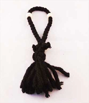 Четки вязаные шерстяные черные 30 узелков